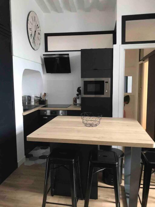 Appartement 4 Personnes - Vannes Intra-Muros - Rue Pietonne エクステリア 写真